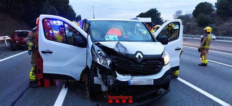 muere un hombre en barberà del vallès|Un accidente múltiple en la AP